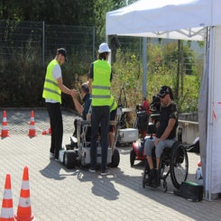 1000083083-standard.jpg