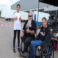 1000083310-standard.jpg