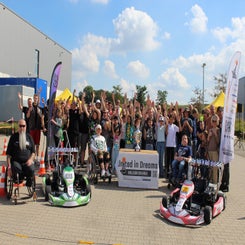 1000083337-standard-avar8o.jpg