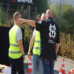 1000083413-standard.jpg