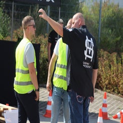 1000083414-standard.jpg