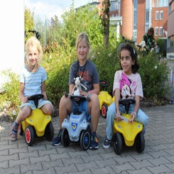 1000083541-standard.jpg