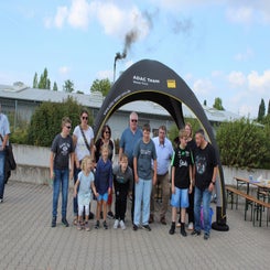1000083599-standard.jpg