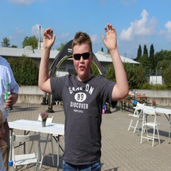 1000083608-standard.jpg