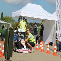1000083620-standard.jpg