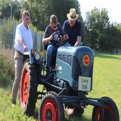 1000083625-standard.jpg