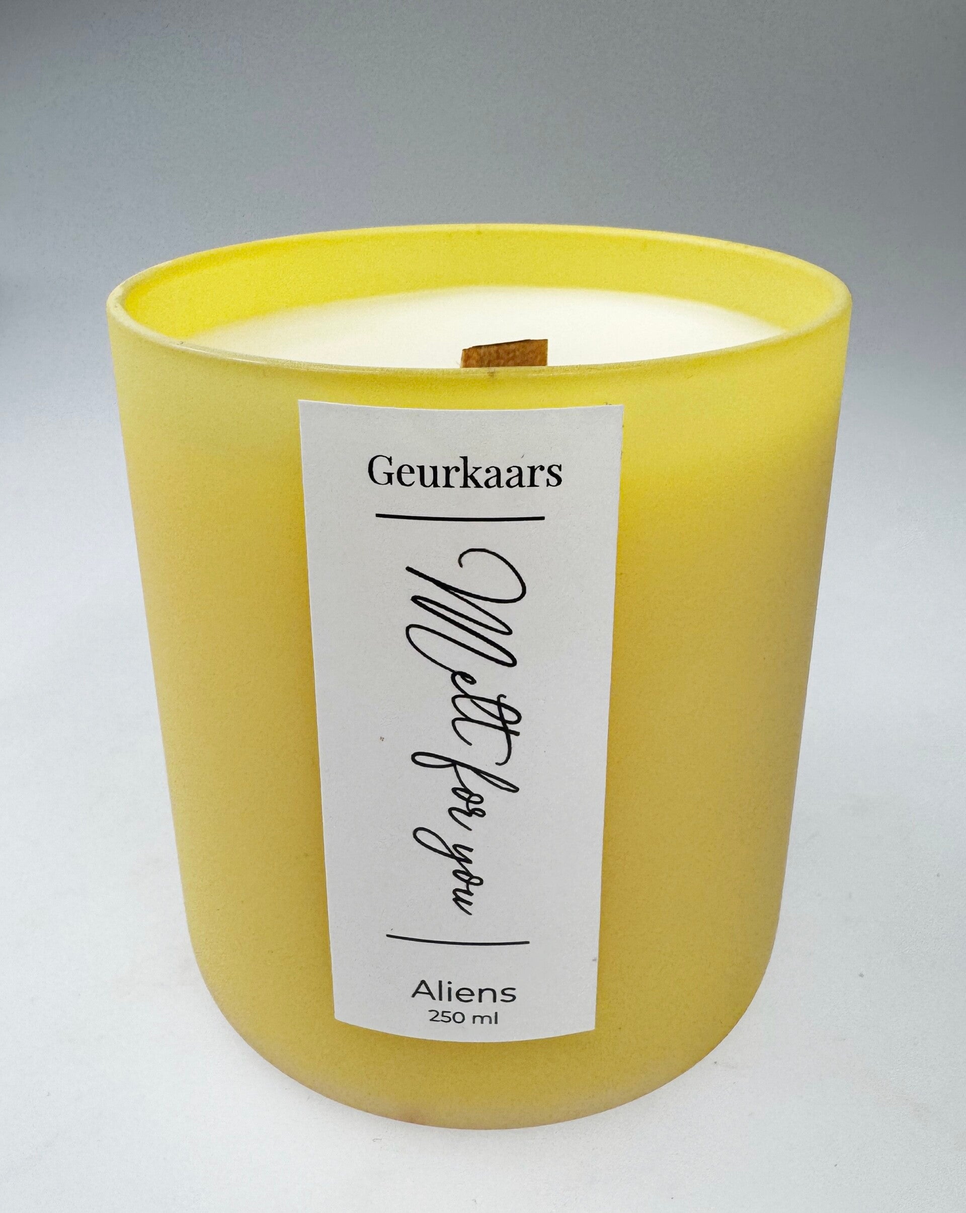Signature Collection - Geurkaars Soft Lemon