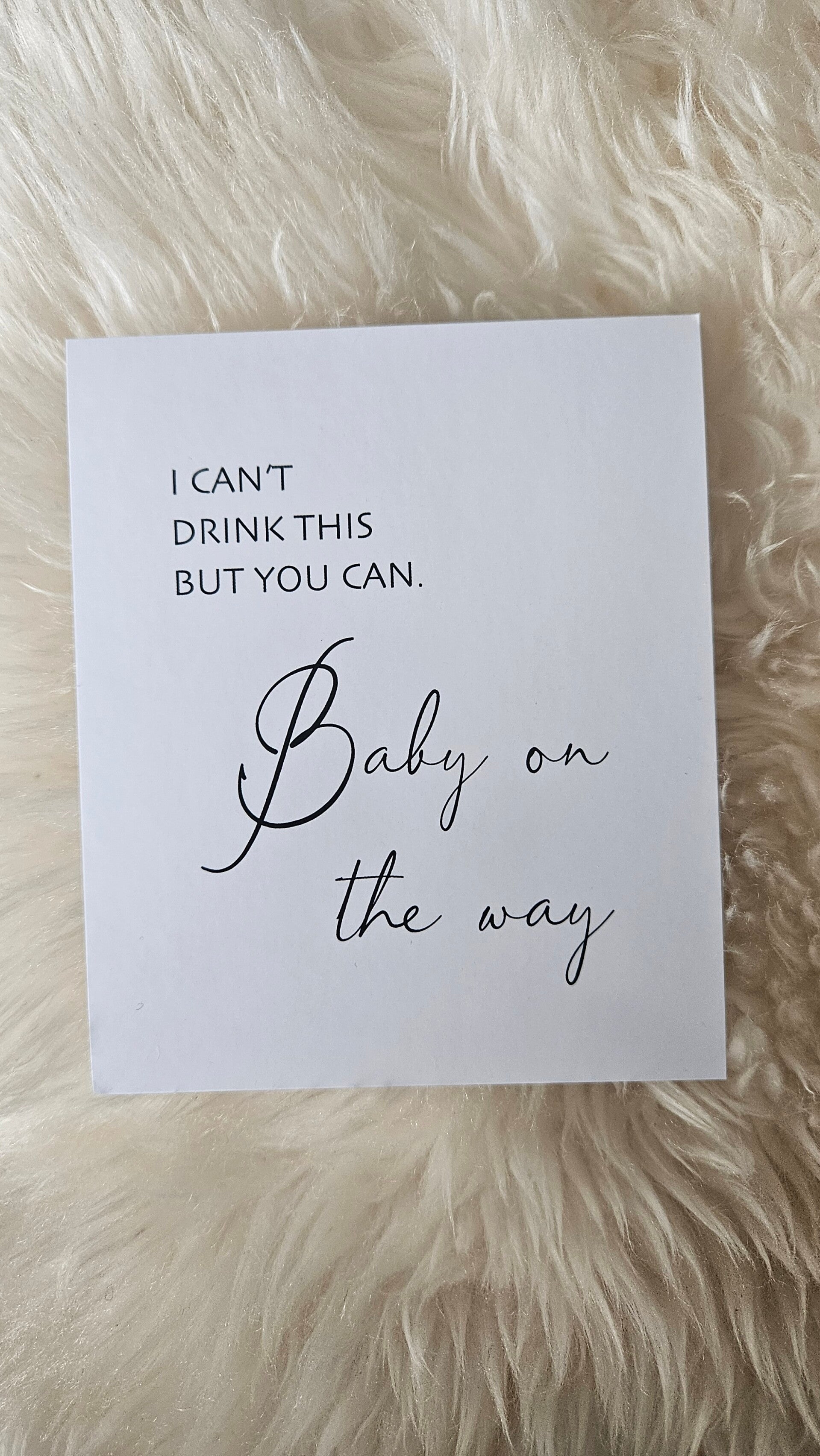 Sticker wijnfles baby on the way