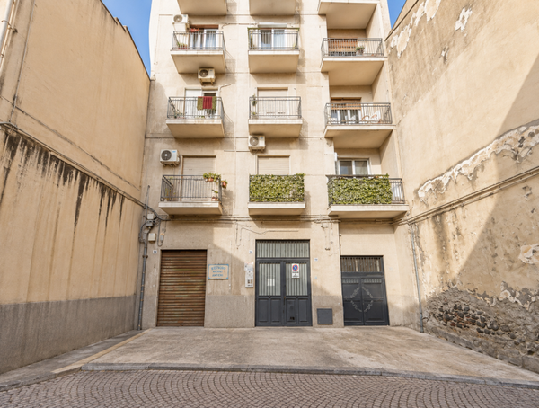 Appartamento in vendita a Catania – Via Acquedotto Greco