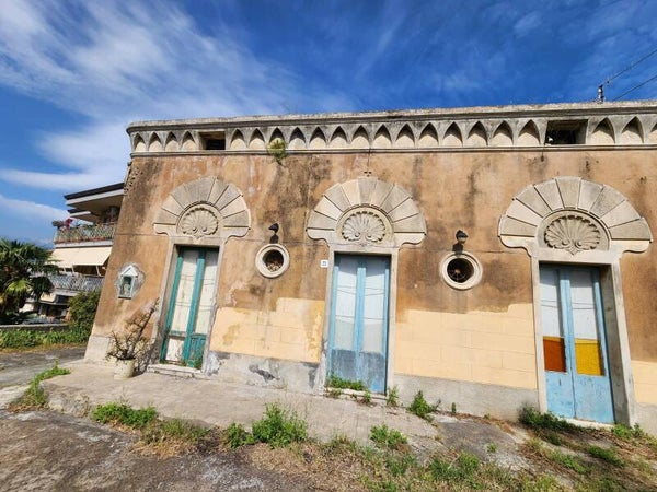 Fiumefreddo di Sicilia terreno edificabile