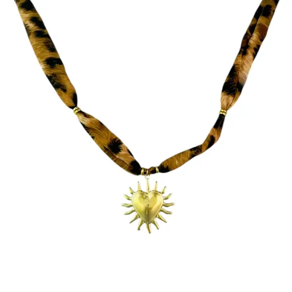 Lovely heart bandana ketting