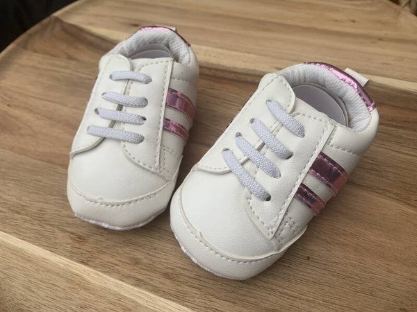 Schoenen wit met roze NEW BORN