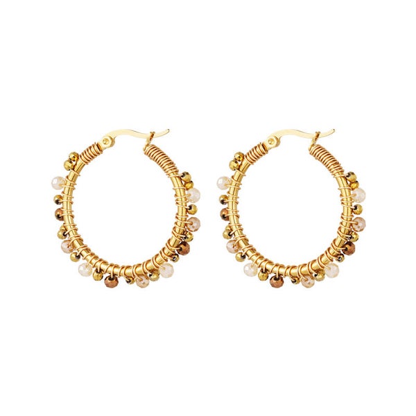 Hoop oorbellen met gekleurde kralen wit/goud