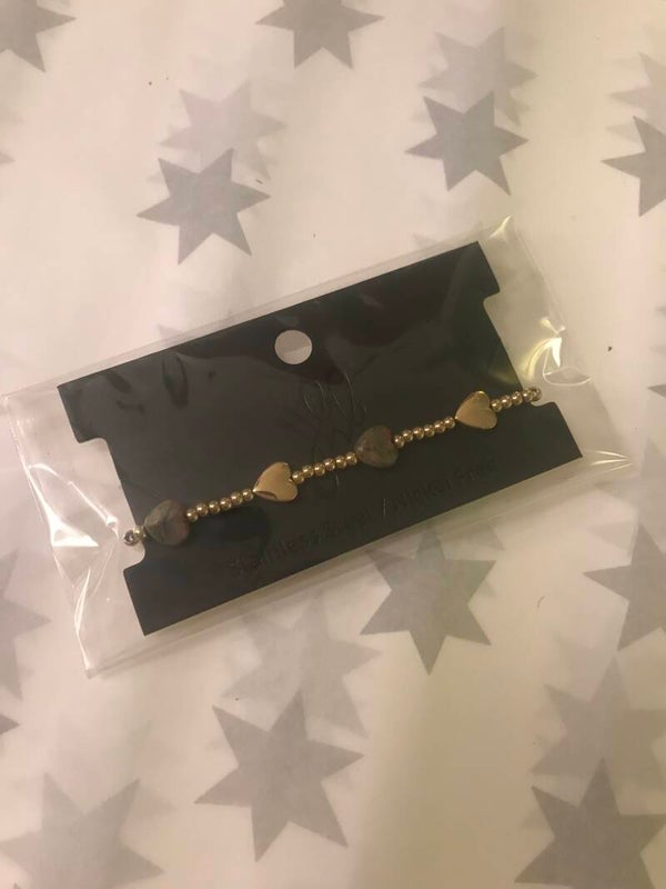 Armbandje stainless steel hartjes