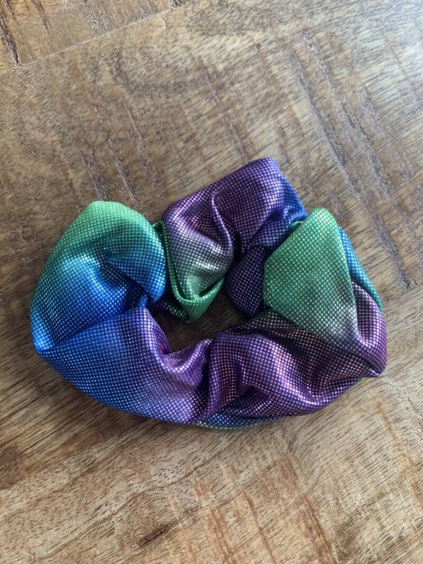Metallic Scrunchie