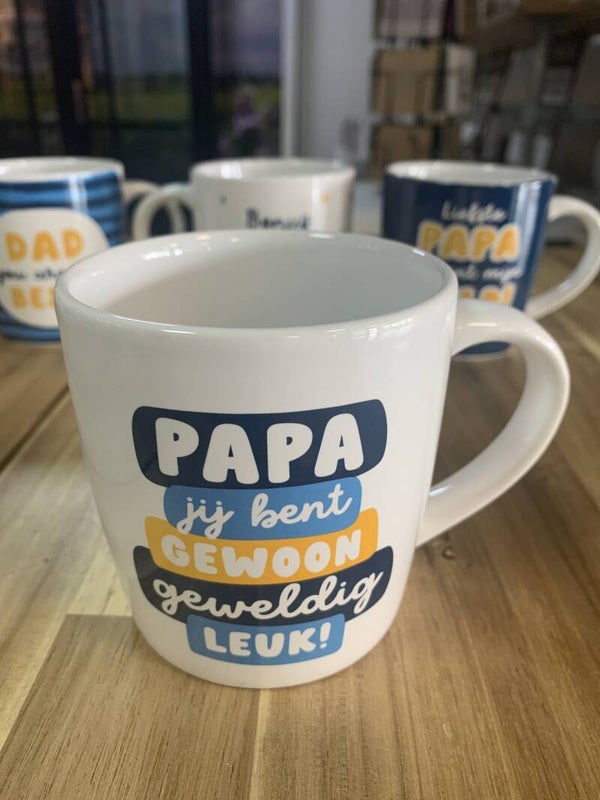 Papa mok “papa jij bent gewoon”