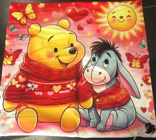 Kussen Pooh en Iejoor 45x45cm