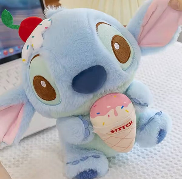 Stitch met ijsje en aardbei 25 cm