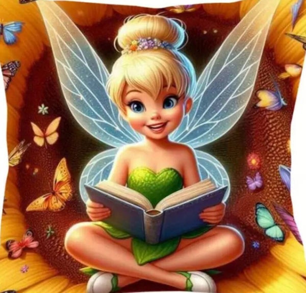Kussen Tinkerbell met boek 45x45cm
