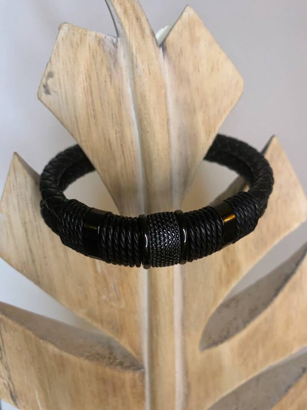Armband zwart 21 cm