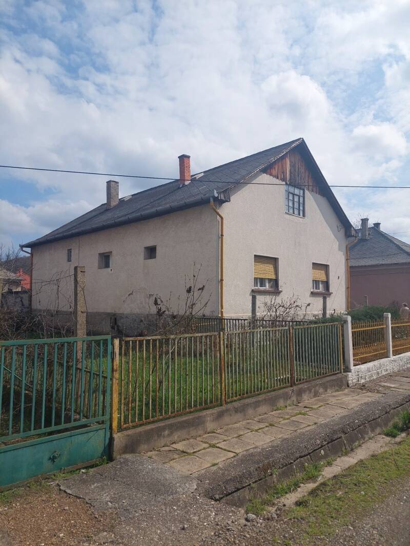 huis kopen Hongarije Ozd