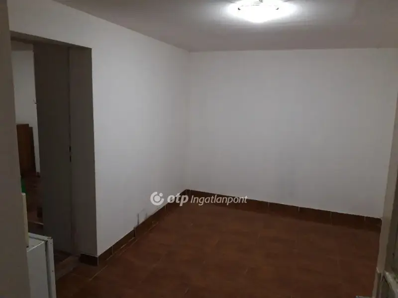 grote kamer huis te koop hongarije