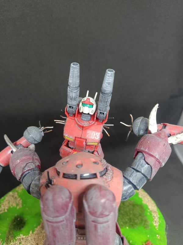 Combat entre deux Gundam