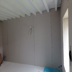 e0941563-3a37-43e8-83d4-eda0d09d0cc0-standard.jpg