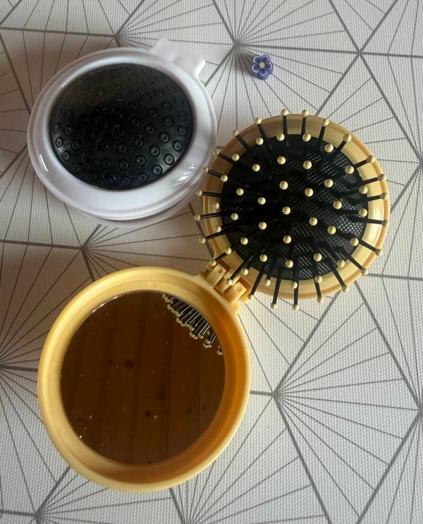 Brosse à cheveux
