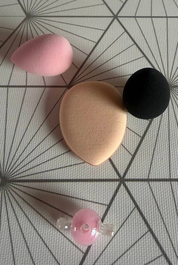 2 Mini éponge à maquillage
