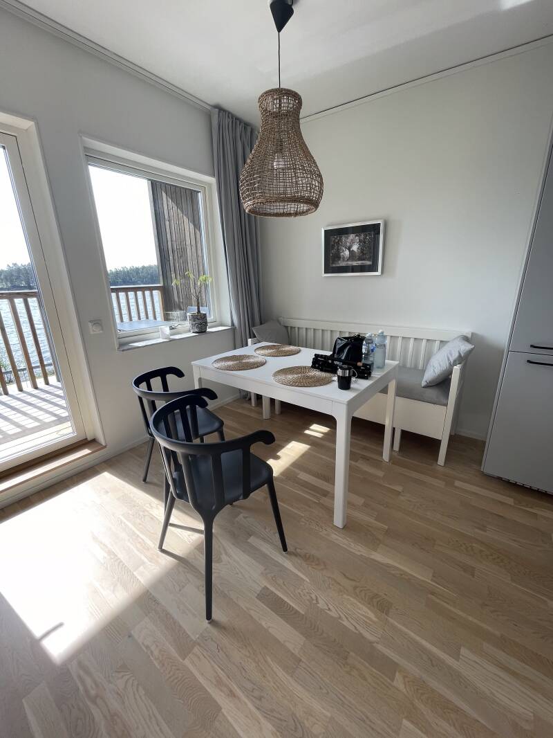 Modernes Gästehaus am See in Gränna