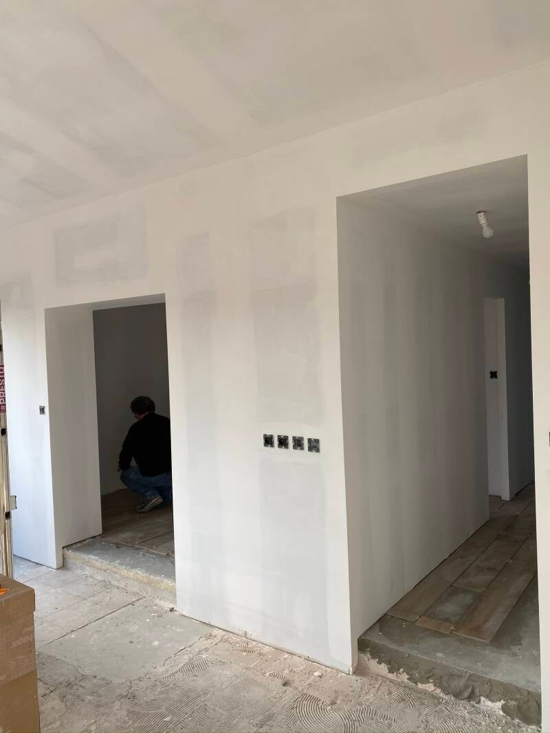 Amri concept entreprise rénovation maison lot placo isolation