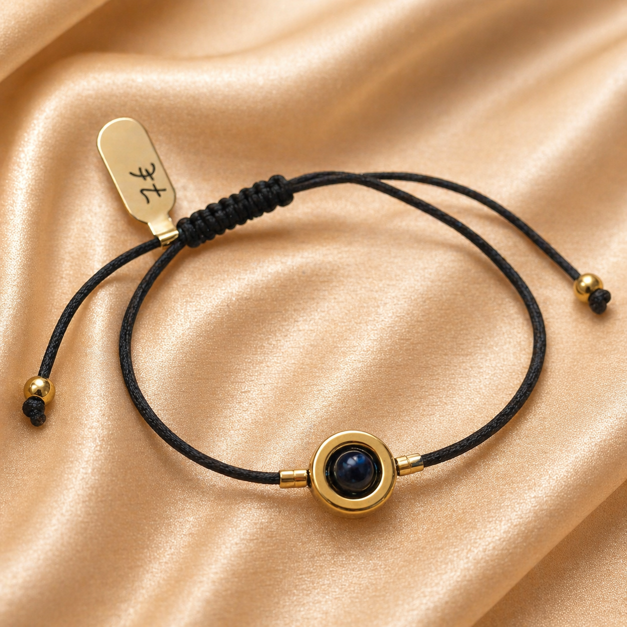 Macramé armband met hematiet steen – verstelbaar