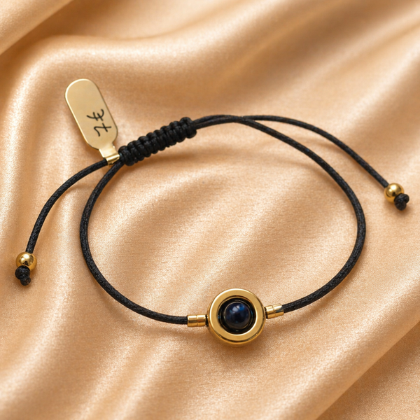 Macramé armband met hematiet steen – verstelbaar