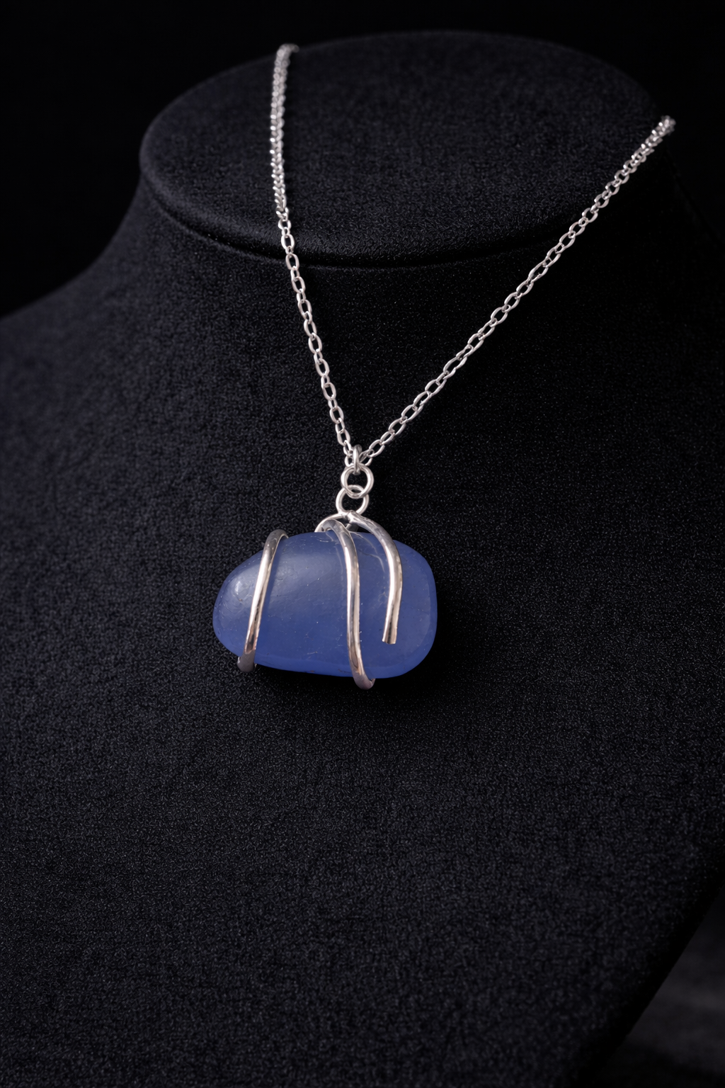 Blauwe natuursteen ketting