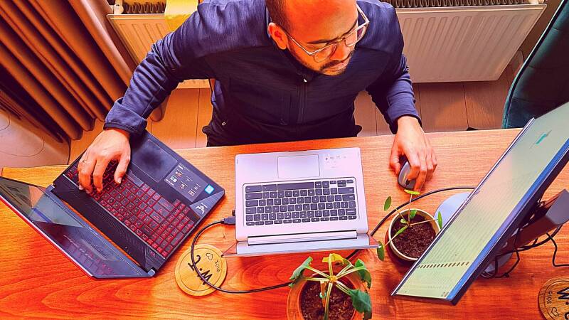 FTTH en glasvezel geven Randamie de randamie de ideale bandbreedte