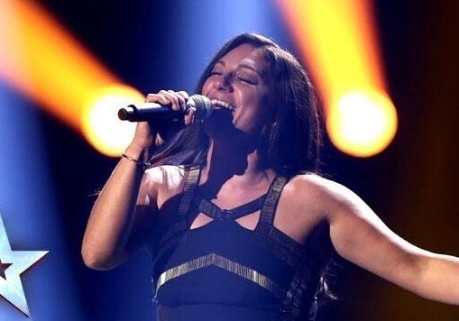 Eva Iglesias Singer