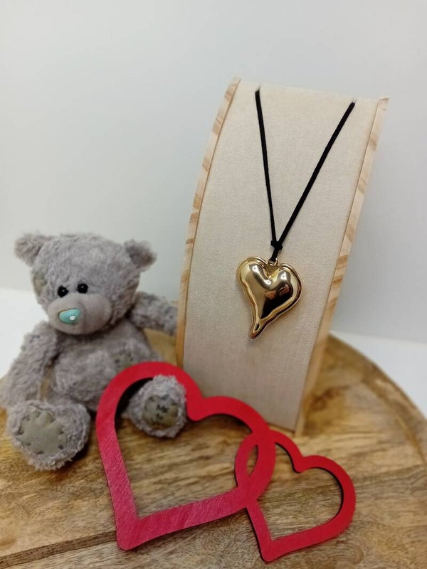 Groot hart met lederen ketting goudkleur