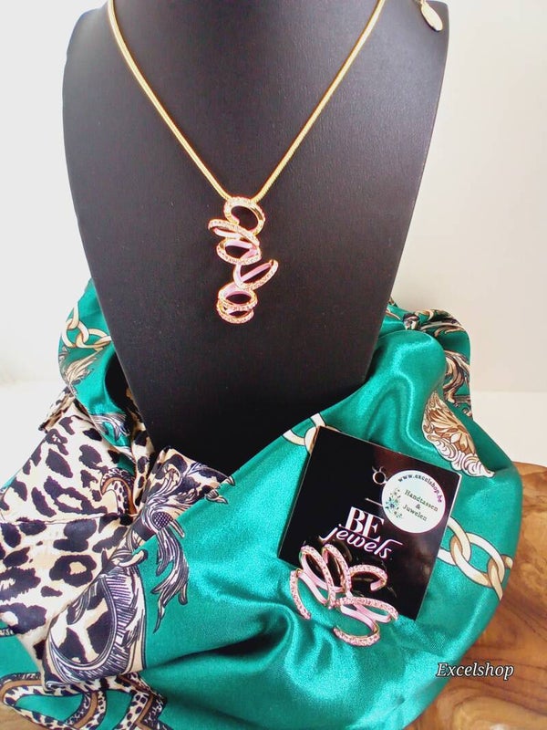 Setje ketting+oorbellen