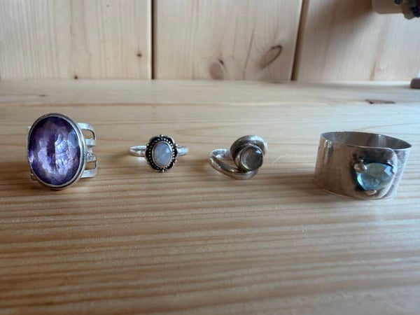 Luxere gem stone ring