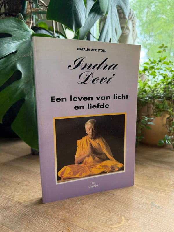 India Devi – Het leven van licht en liefde