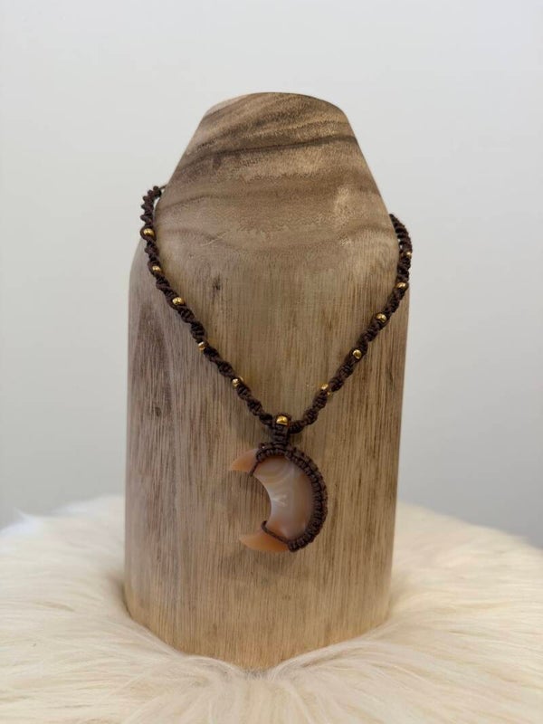 Macramé Gemstone necklace