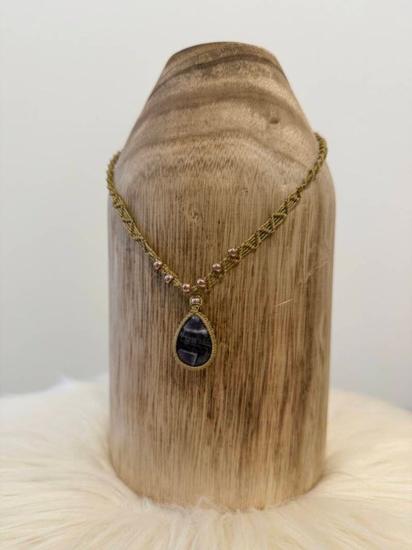 macramé gemstone necklaces
