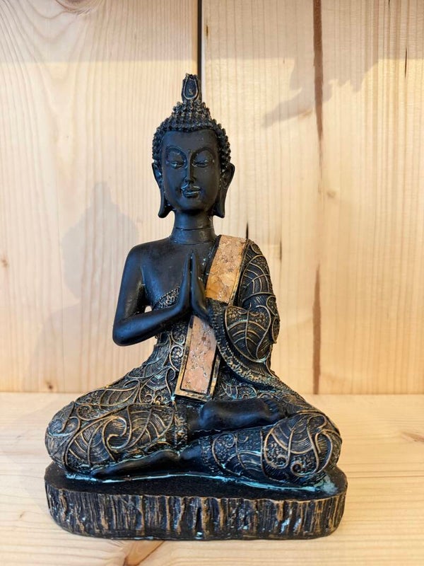 Thai style praying Buddha