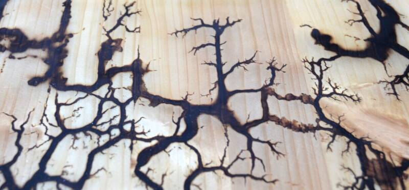 Fractal little table (custom made) - O.M.S. Art and Creations