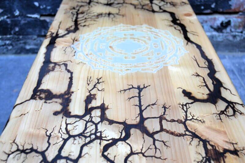 Fractal little table (custom made) - O.M.S. Art and Creations