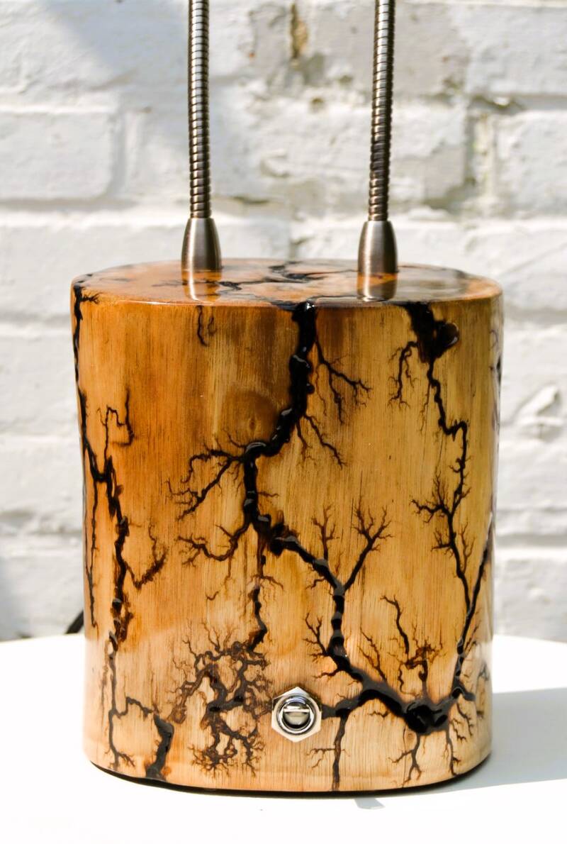 Fractal wooden desk lamp 2 - O.M.S. Art and Creations