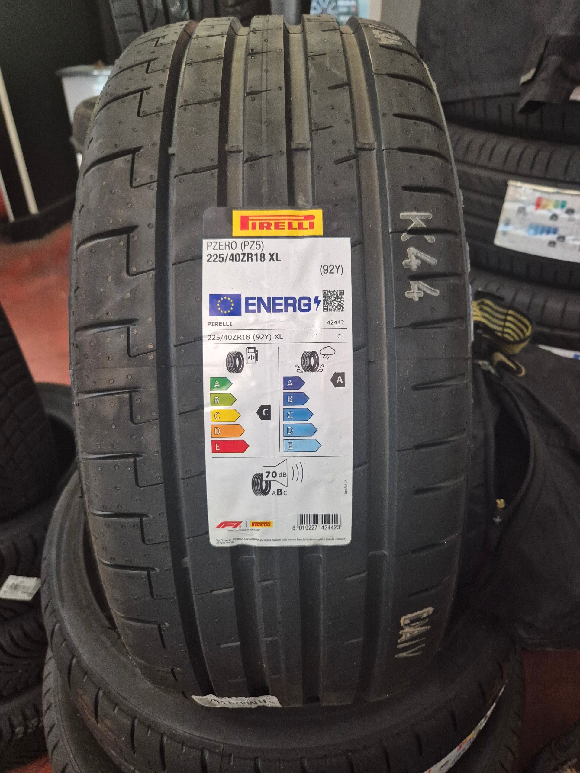 225/40ZR18 XL 92Y PZERO (PZ5) PIRELLI