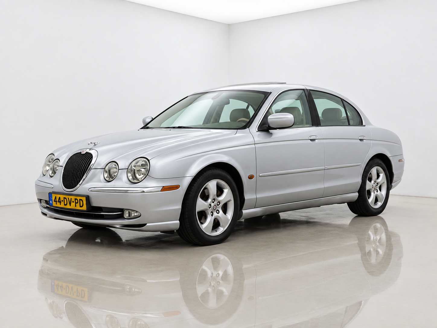 Jaguar S Type Executive uitvoering