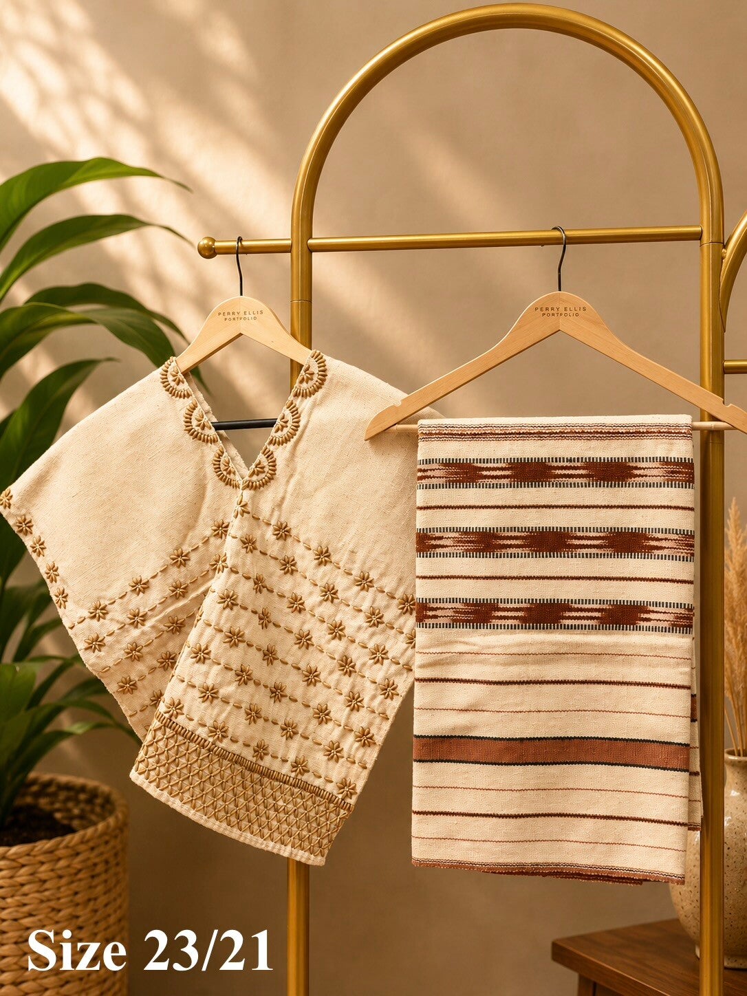 Chay Ber Women Set